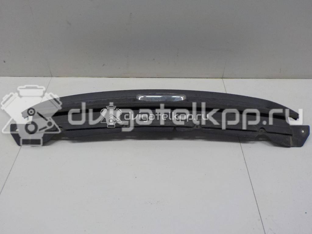 Фото Решетка радиатора  1508154 для Ford Focus {forloop.counter}}