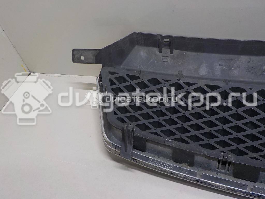 Фото Решетка радиатора  1371893 для Ford Focus {forloop.counter}}