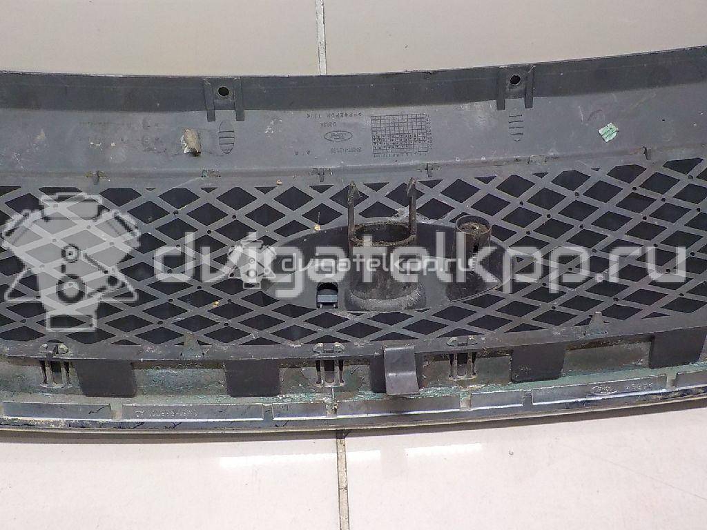 Фото Решетка радиатора  1371893 для Ford Focus {forloop.counter}}