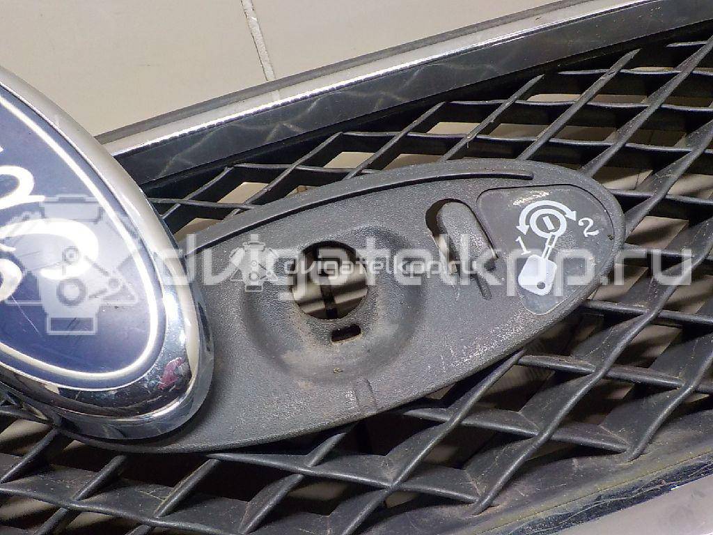 Фото Решетка радиатора  1371893 для Ford Focus {forloop.counter}}