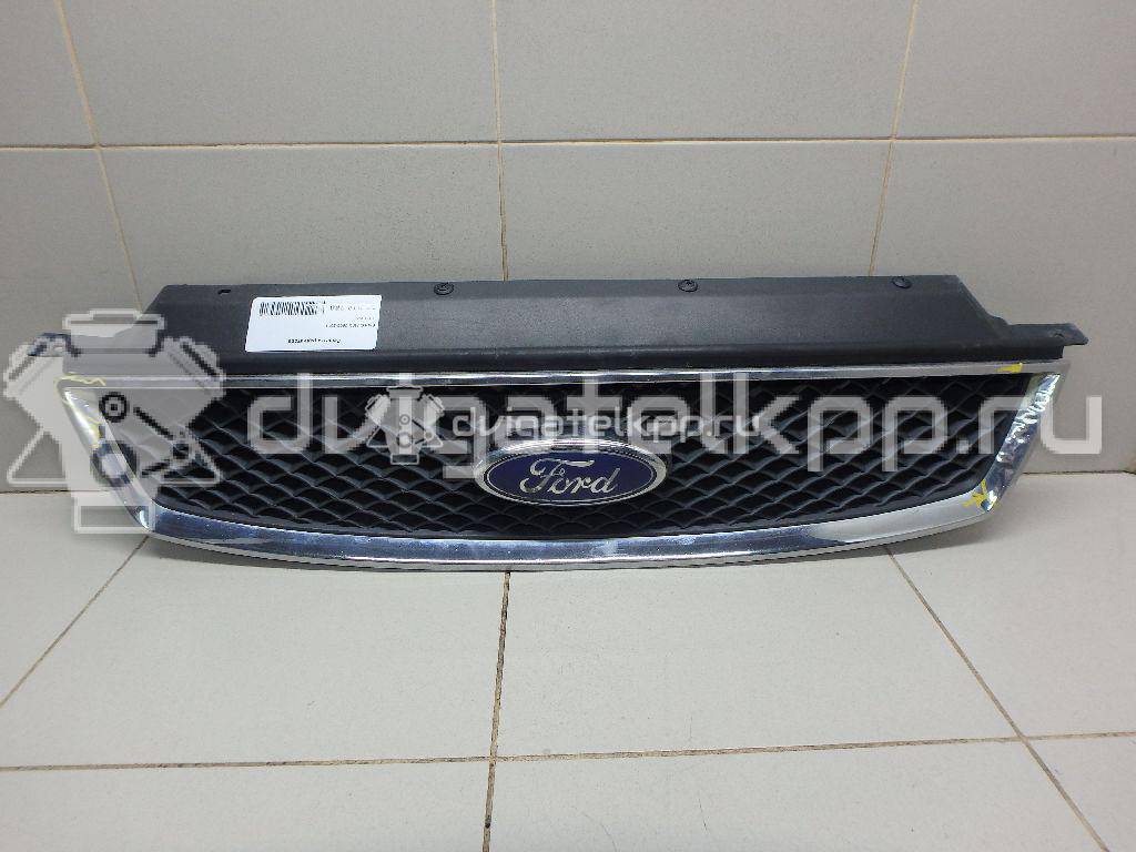 Фото Решетка радиатора  1371893 для Ford Focus {forloop.counter}}