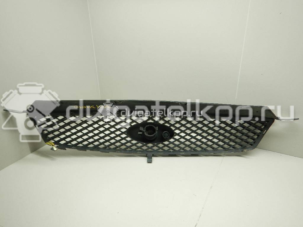 Фото Решетка радиатора  1371893 для Ford Focus {forloop.counter}}