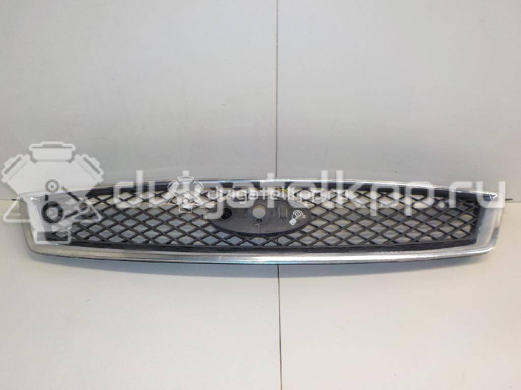 Фото Решетка радиатора  1508157 для Ford Focus {forloop.counter}}