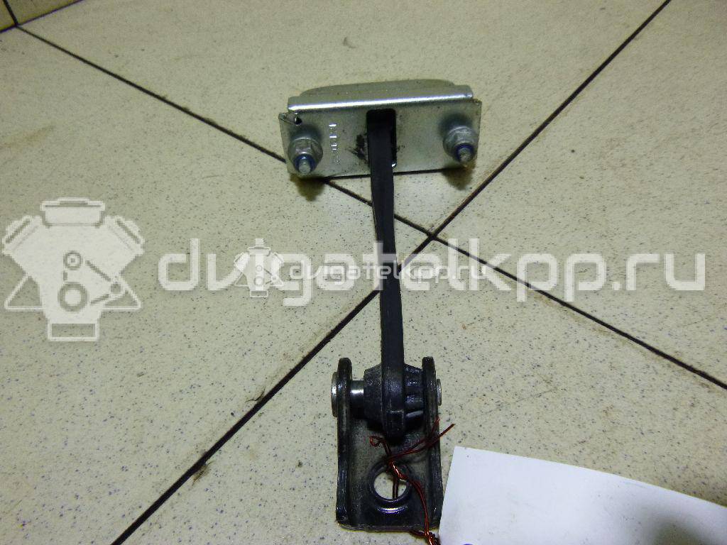 Фото Ограничитель двери  1641573 для Ford Focus / Kuga / C-Max {forloop.counter}}