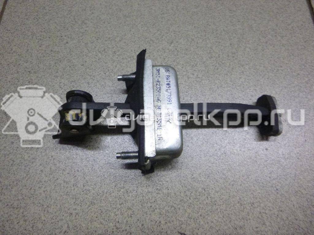Фото Ограничитель двери  1641573 для Ford Focus / Kuga / C-Max {forloop.counter}}