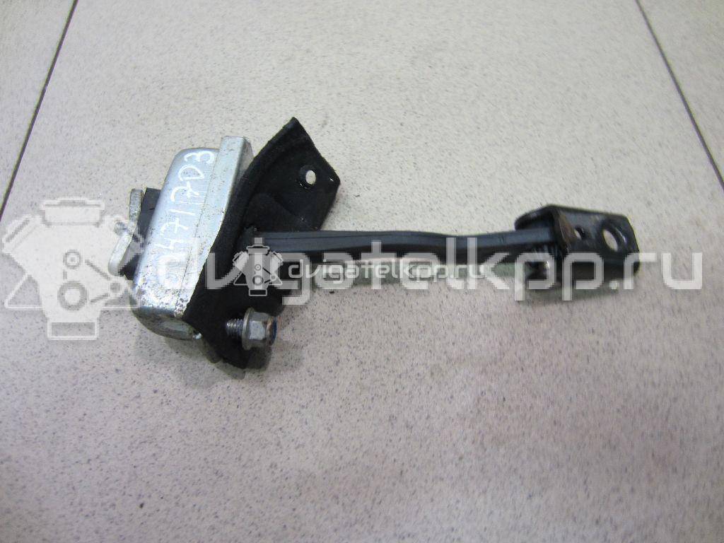 Фото Ограничитель двери  1641573 для Ford Focus / Kuga / C-Max {forloop.counter}}