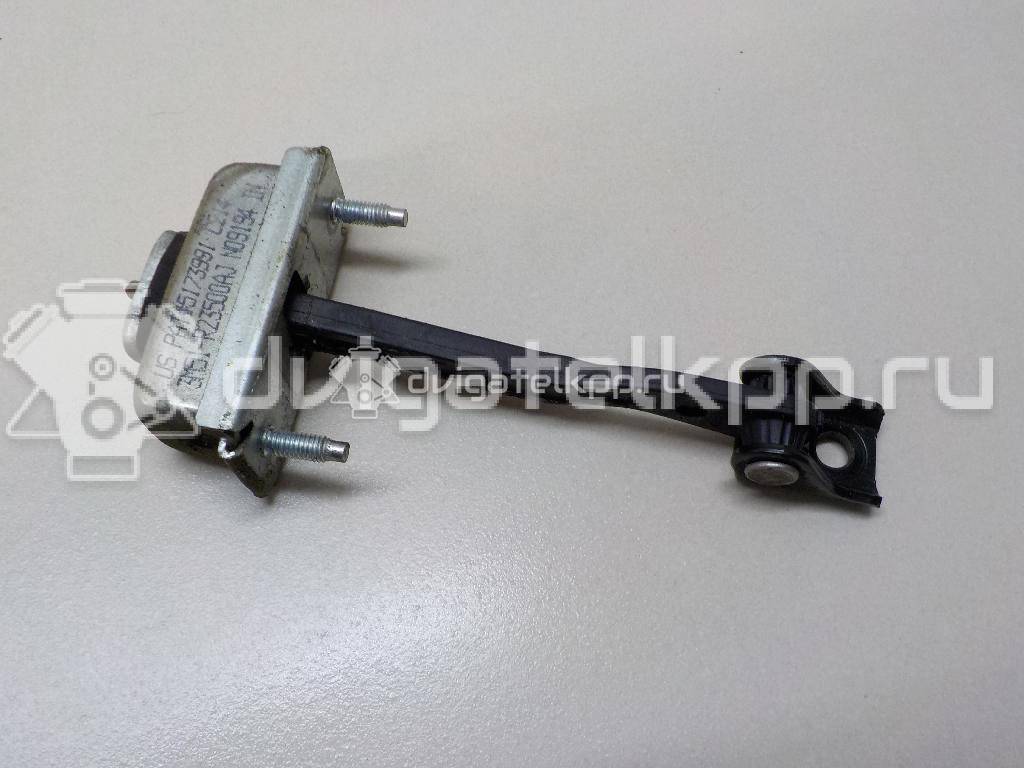 Фото Ограничитель двери  1641573 для Ford Focus / Kuga / C-Max {forloop.counter}}