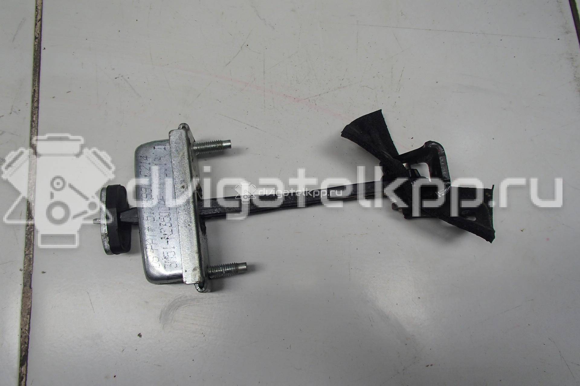 Фото Ограничитель двери  1641573 для Ford Focus / Kuga / C-Max {forloop.counter}}