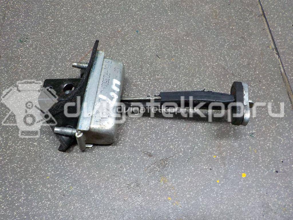 Фото Ограничитель двери  1641573 для Ford Focus / Kuga / C-Max {forloop.counter}}