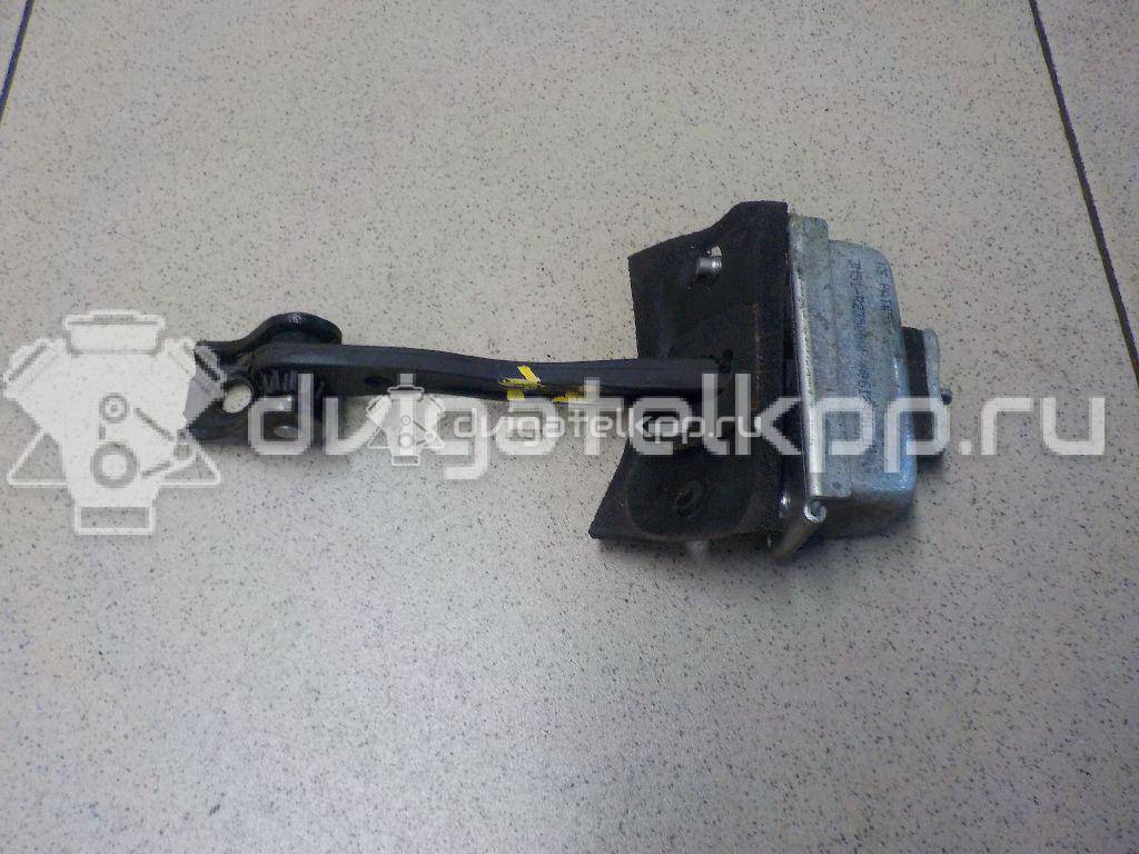 Фото Ограничитель двери  1641573 для Ford Focus / Kuga / C-Max {forloop.counter}}