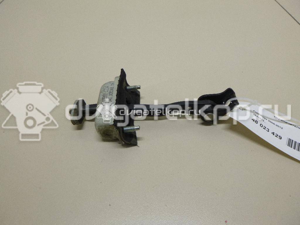 Фото Ограничитель двери  1641573 для Ford Focus / Kuga / C-Max {forloop.counter}}