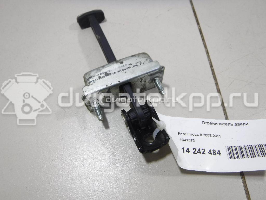 Фото Ограничитель двери  1641573 для Ford Focus / Kuga / C-Max {forloop.counter}}