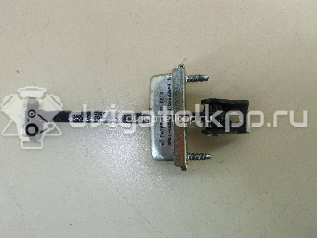 Фото Ограничитель двери  1641573 для Ford Focus / Kuga / C-Max {forloop.counter}}