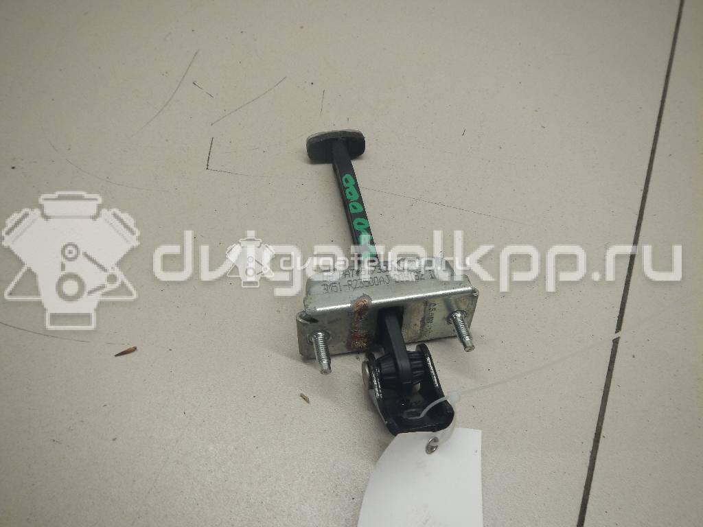 Фото Ограничитель двери  1641573 для Ford Focus / Kuga / C-Max {forloop.counter}}