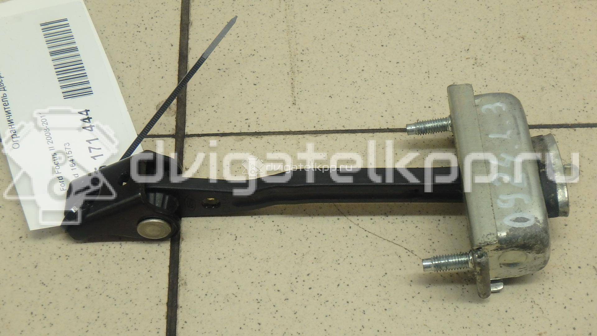 Фото Ограничитель двери  1641573 для Ford Focus / Kuga / C-Max {forloop.counter}}