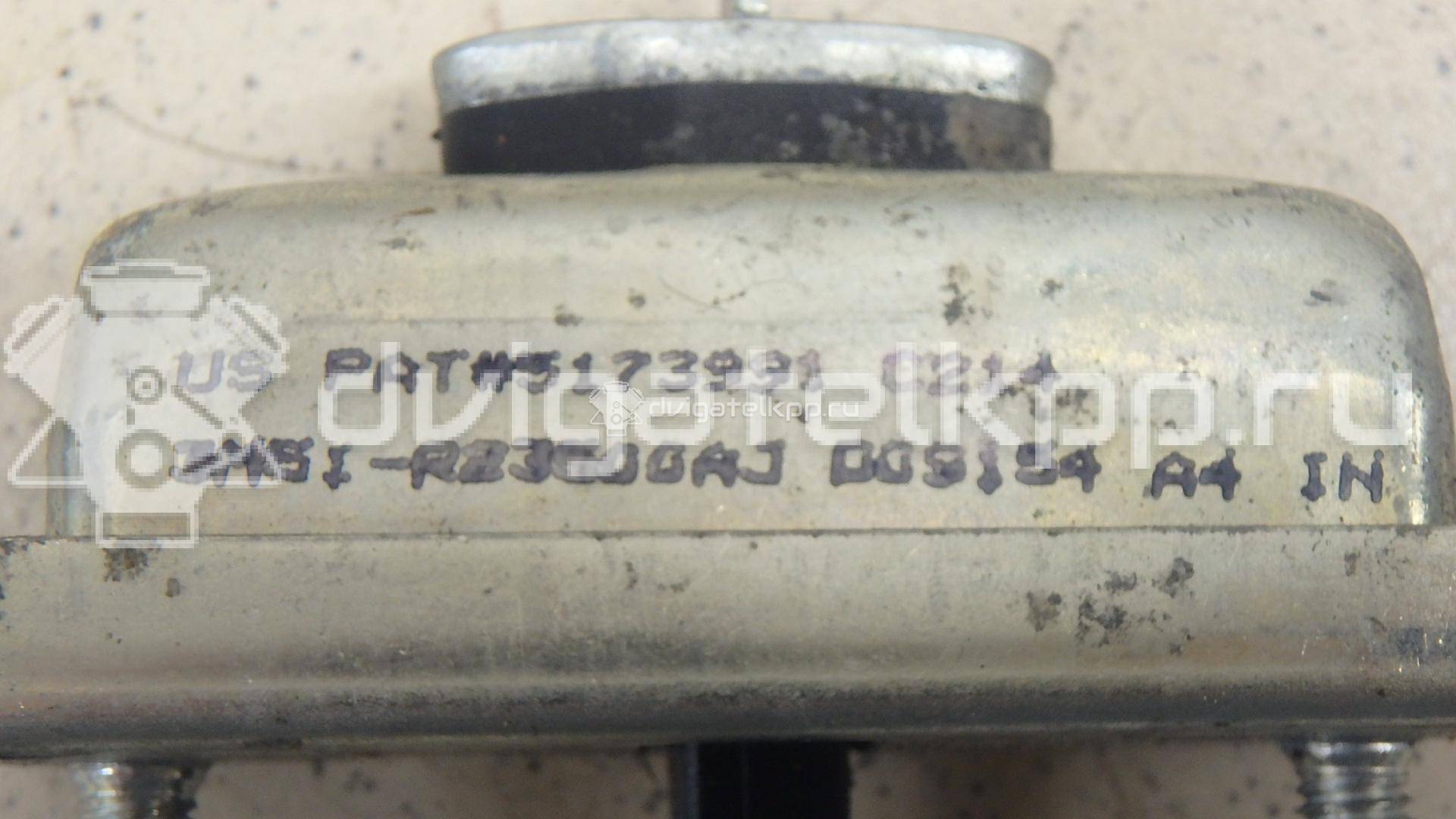 Фото Ограничитель двери  1641573 для Ford Focus / Kuga / C-Max {forloop.counter}}