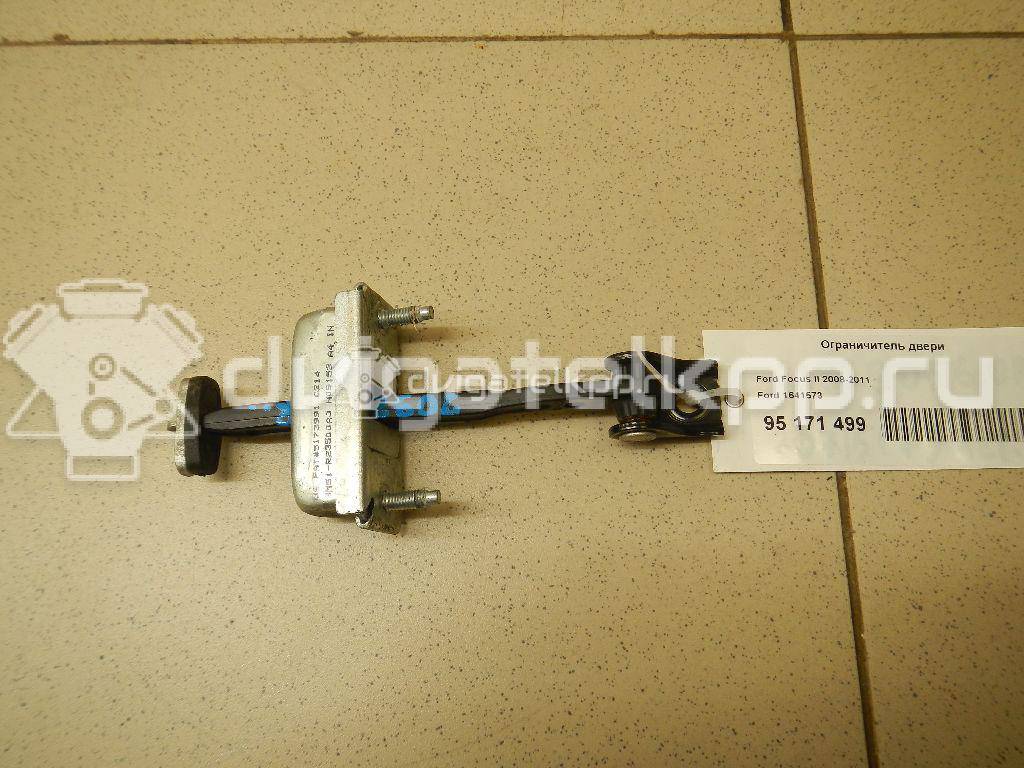 Фото Ограничитель двери  1641573 для Ford Focus / Kuga / C-Max {forloop.counter}}