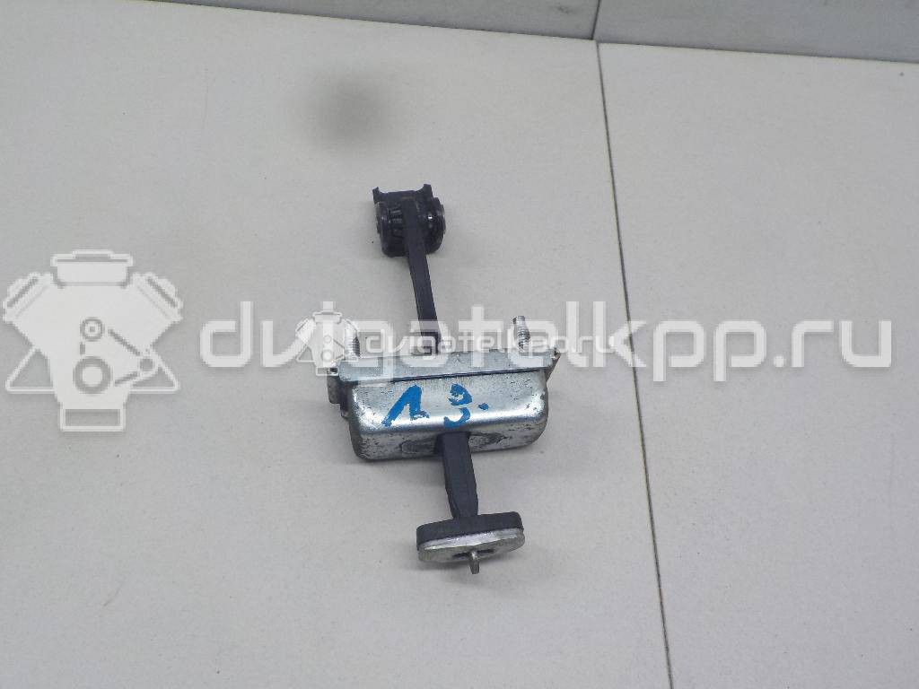 Фото Ограничитель двери  1641573 для Ford Focus / Kuga / C-Max {forloop.counter}}