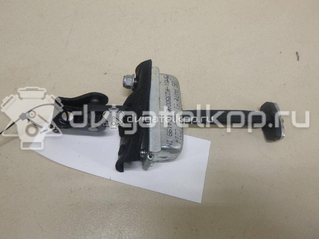 Фото Ограничитель двери  1641573 для Ford Focus / Kuga / C-Max {forloop.counter}}