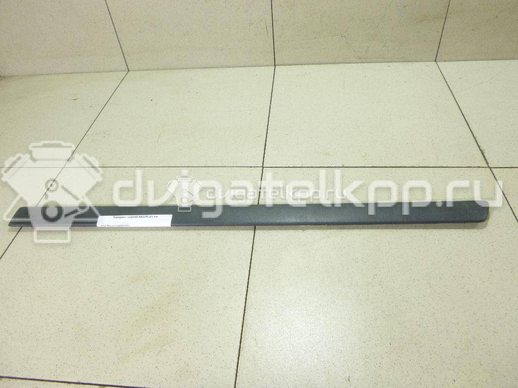 Фото Молдинг задней левой двери  1489431 для Ford Focus {forloop.counter}}
