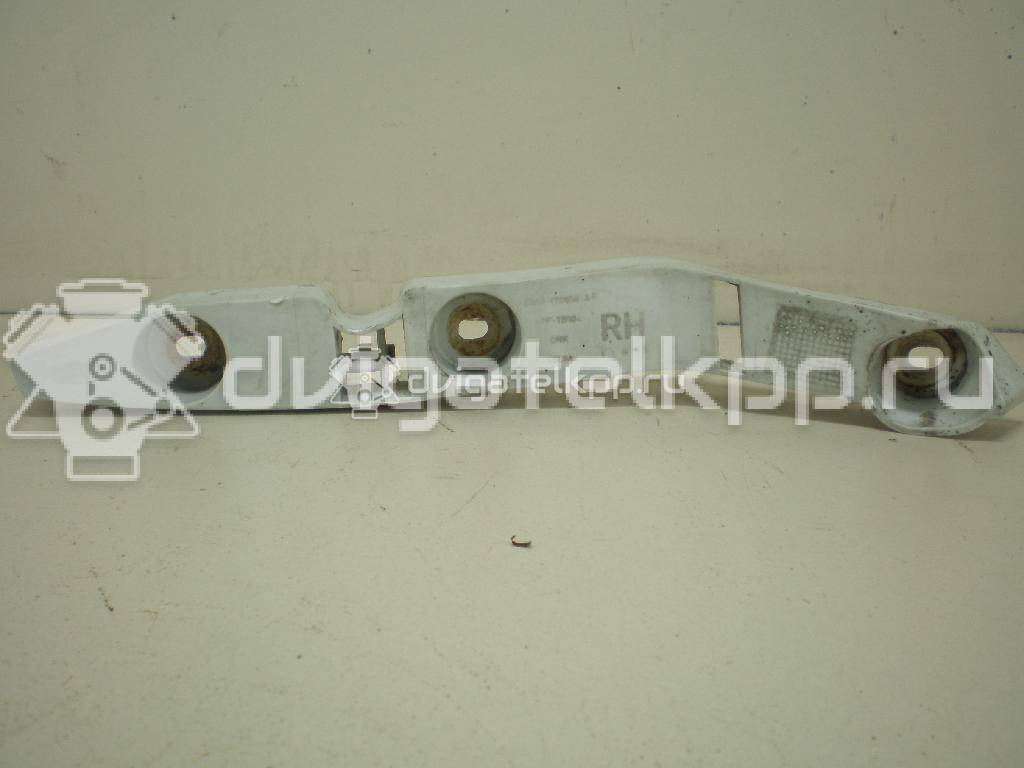 Фото Направляющая переднего бампера правая  1337334 для Ford Focus {forloop.counter}}