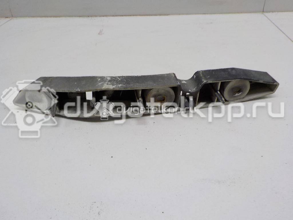 Фото Направляющая переднего бампера правая  1337334 для Ford Focus {forloop.counter}}