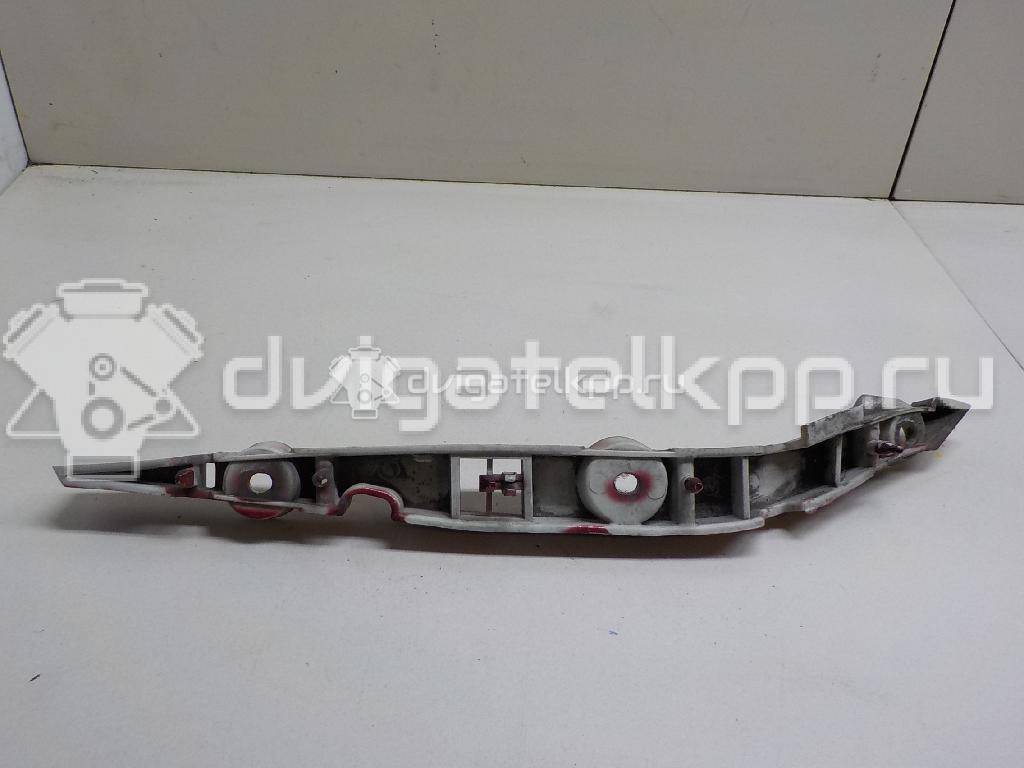 Фото Направляющая переднего бампера правая  1346766 для Ford Focus / C-Max {forloop.counter}}