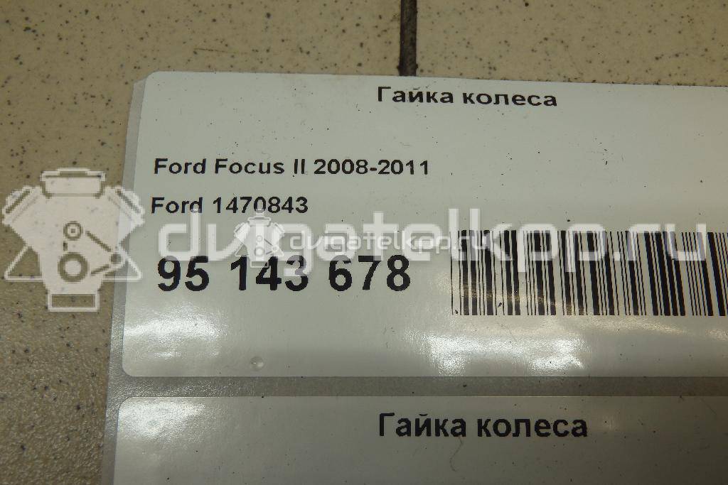 Фото Гайка колеса  1470843 для Ford Fiesta / Focus / Tourneo / Granada / Scorpio {forloop.counter}}