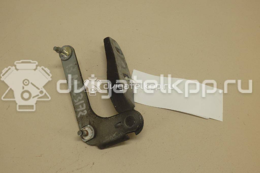 Фото Петля капота левая  1595454 для Ford Focus / C-Max {forloop.counter}}