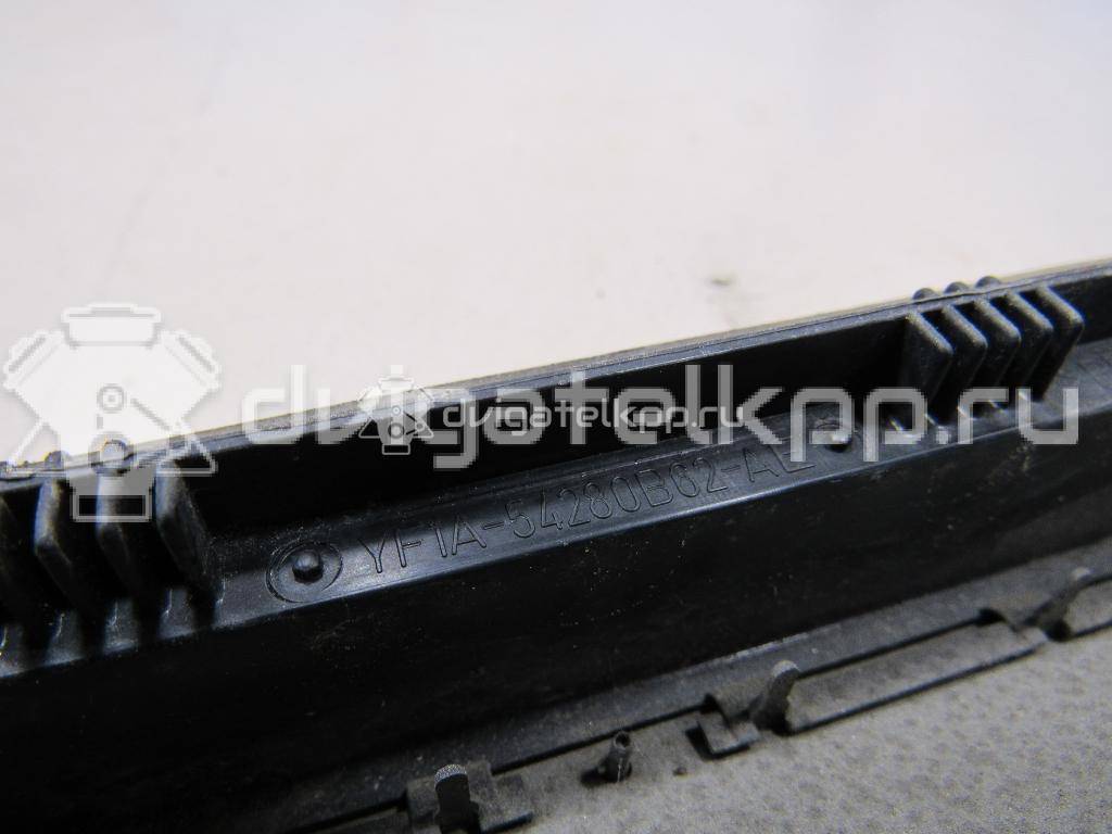 Фото Решетка вентиляционная  YF1A54280B62AE для ford C-MAX {forloop.counter}}