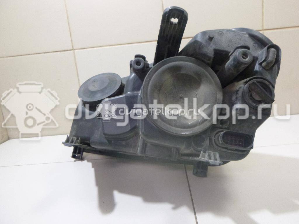 Фото Фара правая  1707464 для Ford C-Max {forloop.counter}}