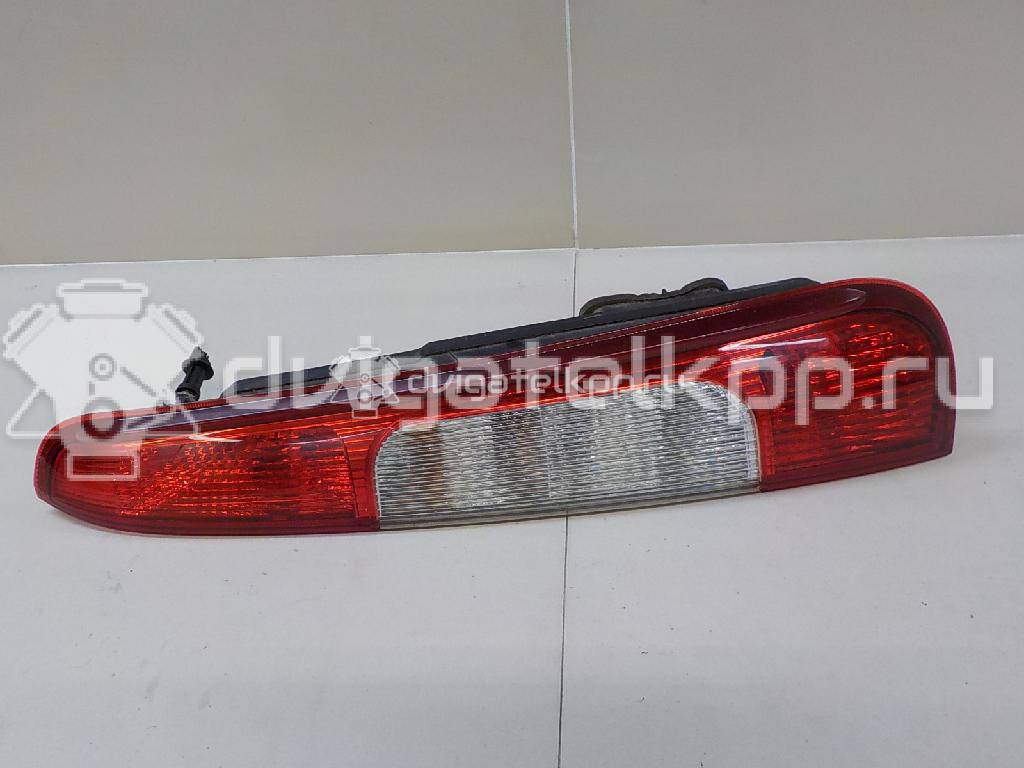 Фото Фонарь задний правый  1347454 для Ford Focus {forloop.counter}}