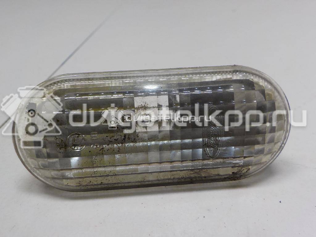 Фото Повторитель на крыло белый  4M5A13K309AA для Ford Fiesta / Focus / C-Max / Fusion Ju {forloop.counter}}