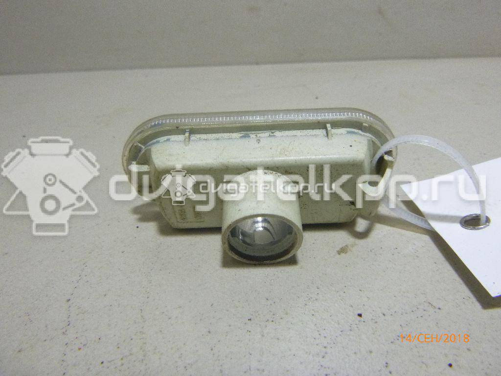 Фото Повторитель на крыло белый  1336185 для Ford Fiesta / Focus / C-Max / Fusion Ju {forloop.counter}}