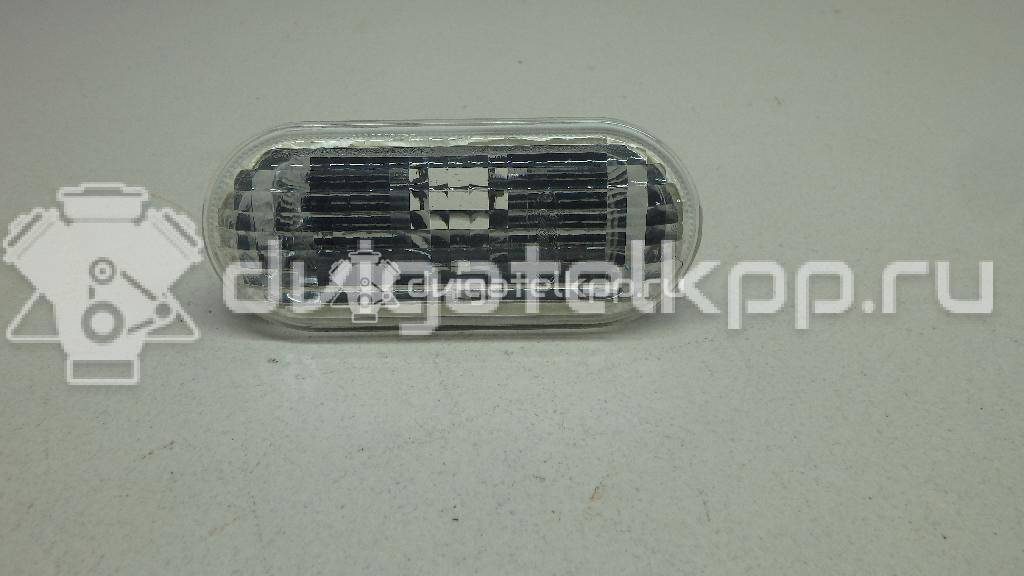 Фото Повторитель на крыло белый  1336185 для Ford Fiesta / Focus / C-Max / Fusion Ju {forloop.counter}}