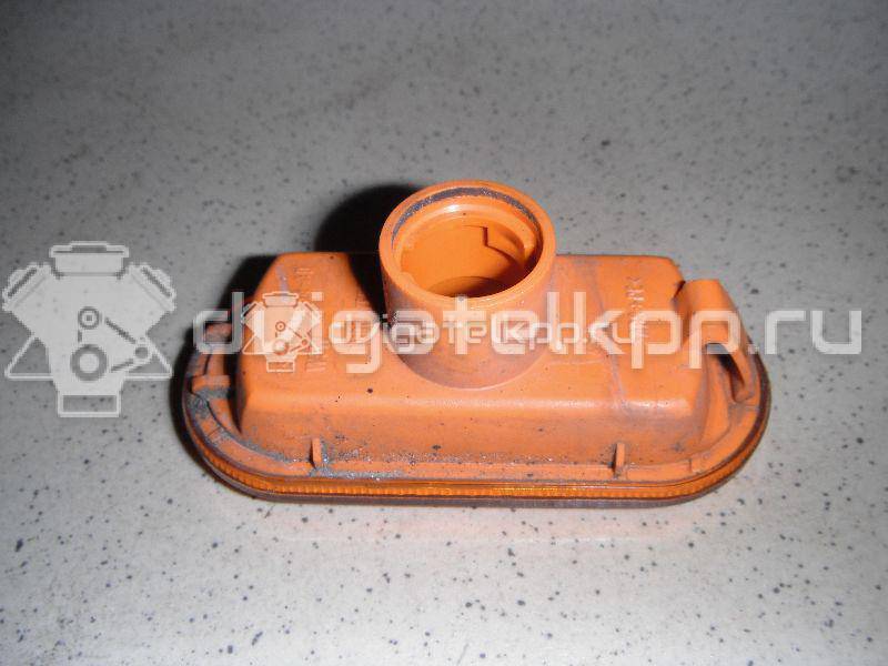 Фото Повторитель на крыло желтый  2S6A13K354AD для Ford Fiesta / Focus / Fusion Ju {forloop.counter}}