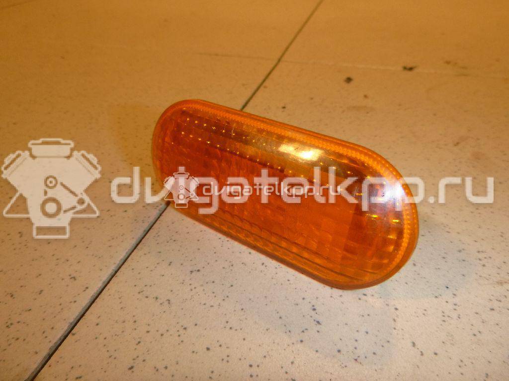 Фото Повторитель на крыло желтый  2S6A13K354AC для Ford Fiesta / Focus / Fusion Ju {forloop.counter}}