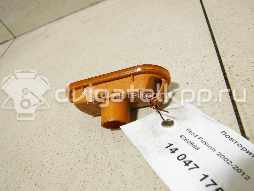 Фото Повторитель на крыло желтый  4360568 для Ford Fiesta / Focus / Fusion Ju {forloop.counter}}