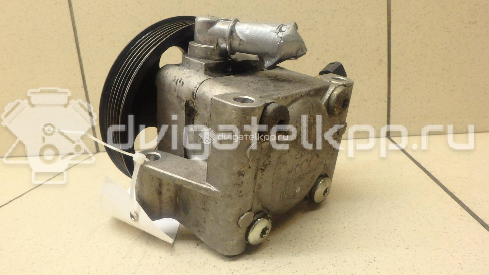 Фото Насос гидроусилителя  1470514 для Ford Focus / C-Max / Grand {forloop.counter}}