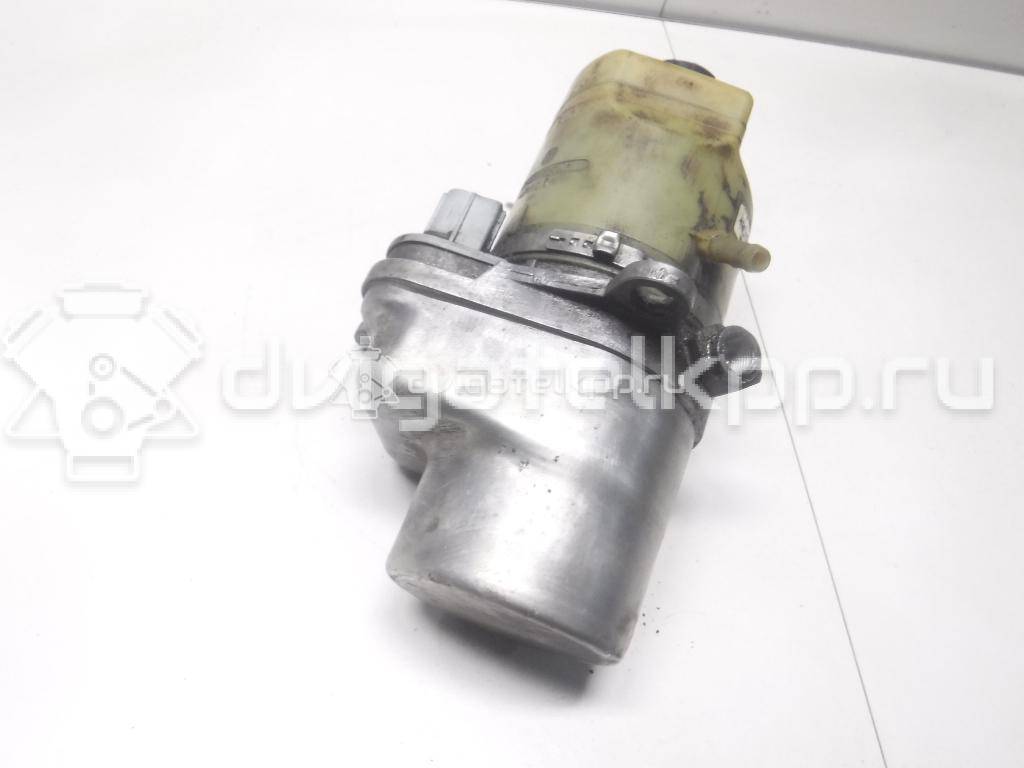 Фото Насос гидроусилителя  1743471 для Ford Fiesta / Focus / Kuga / C-Max {forloop.counter}}