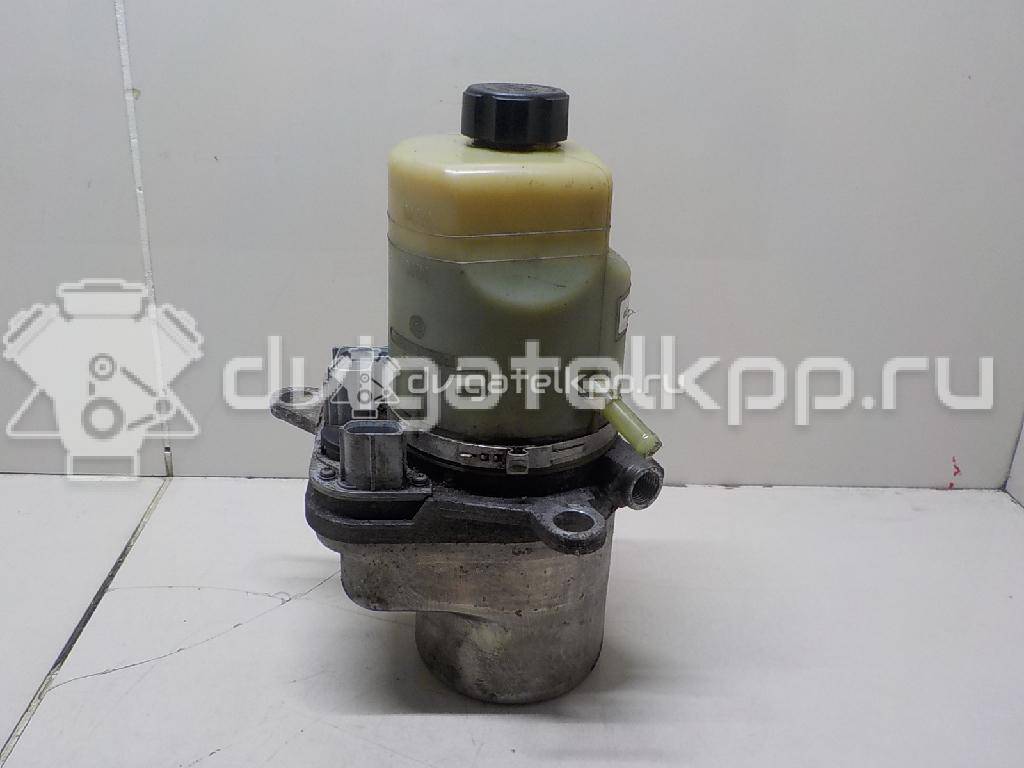 Фото Насос гидроусилителя  1743471 для Ford Fiesta / Focus / Kuga / C-Max {forloop.counter}}