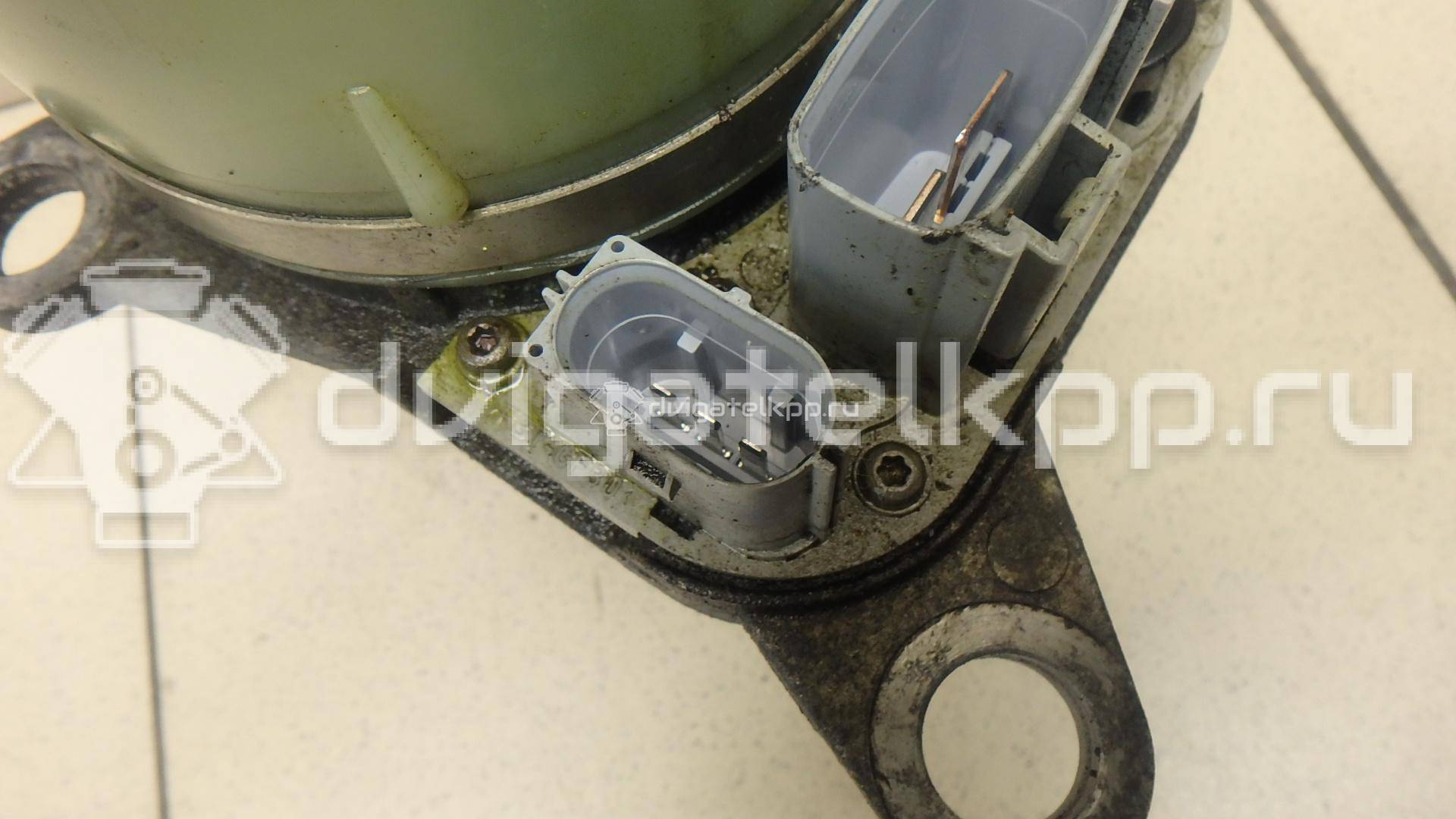 Фото Насос гидроусилителя  1743471 для Ford Fiesta / Focus / Kuga / C-Max {forloop.counter}}