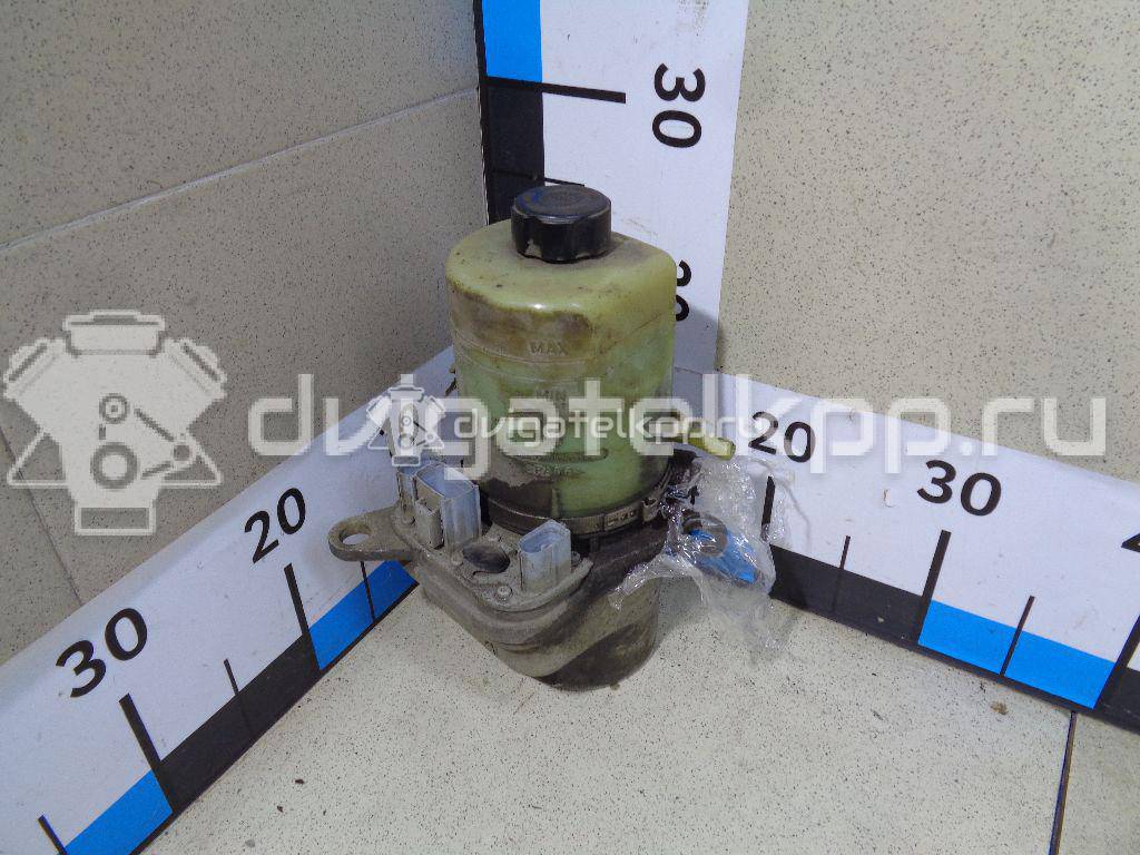 Фото Насос гидроусилителя  4M513K514CA для Ford Fiesta / Focus / Kuga / C-Max {forloop.counter}}