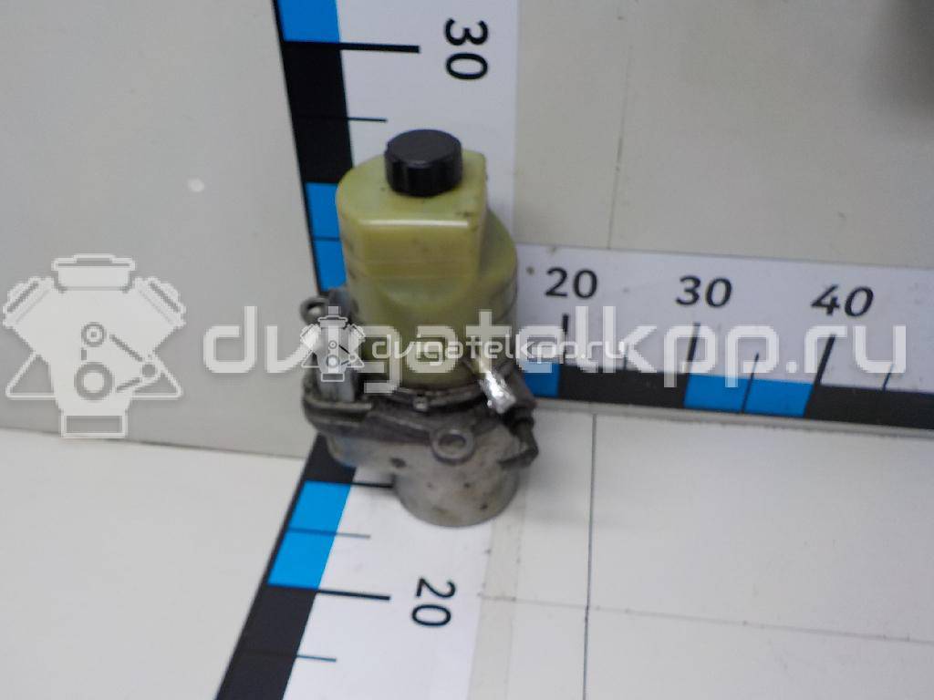Фото Насос гидроусилителя  1357374 для Ford Fiesta / Focus / Kuga / C-Max {forloop.counter}}