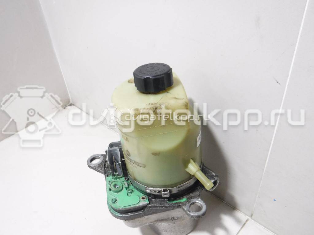 Фото Насос гидроусилителя  4M513K514DA для Ford Focus / Kuga / C-Max {forloop.counter}}