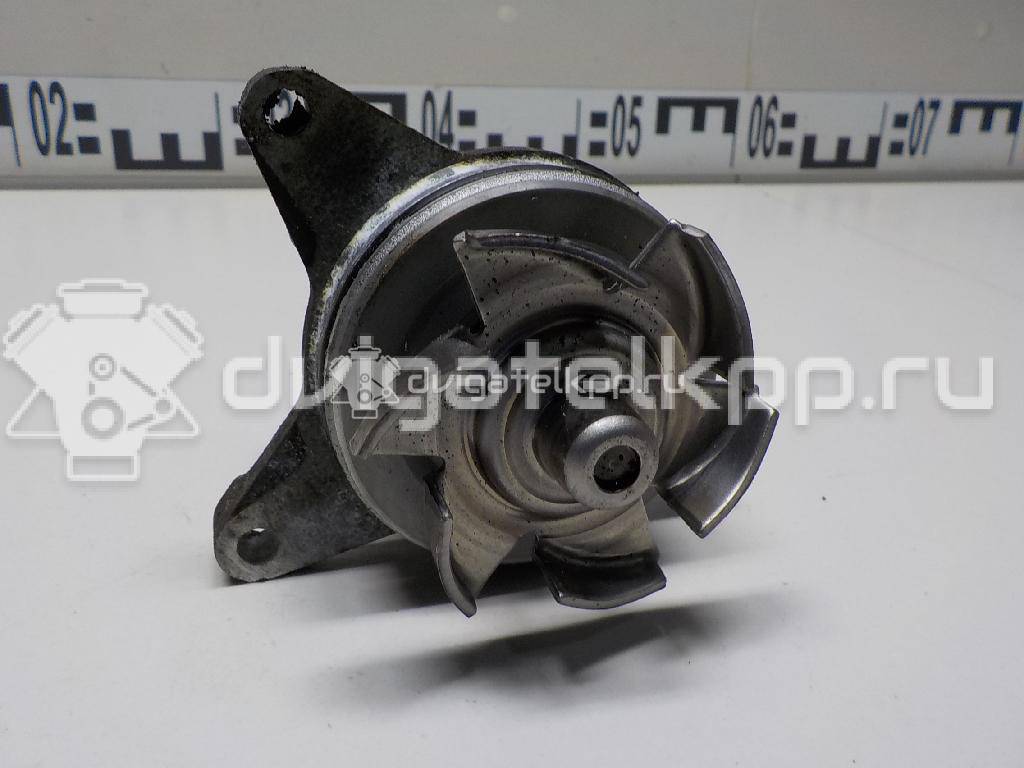 Фото Насос водяной (помпа)  LF9415100A для Ford Fiesta / Focus / C-Max / Galaxy / Maverick {forloop.counter}}