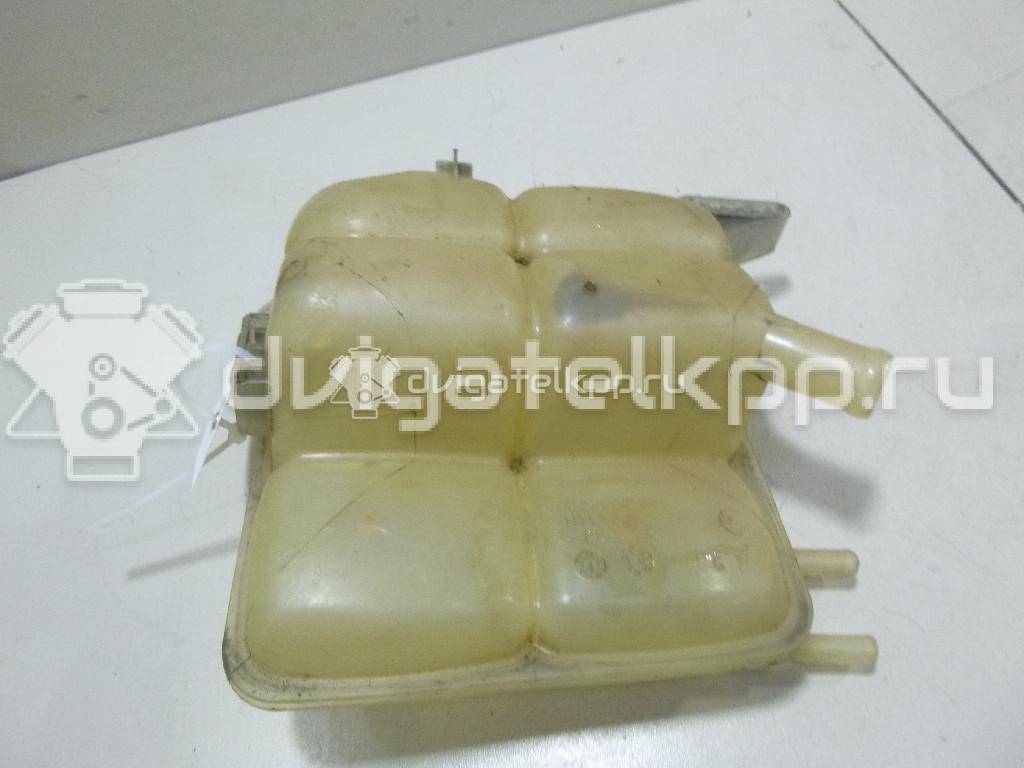 Фото Бачок расширительный  3M5H8K218AJ для Ford Focus / Kuga / C-Max {forloop.counter}}