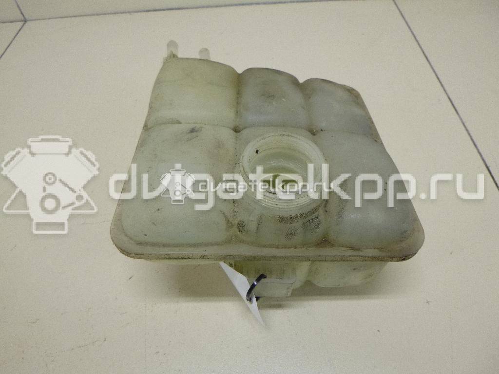 Фото Бачок расширительный  3M5H8K218AJ для Ford Focus / Kuga / C-Max {forloop.counter}}