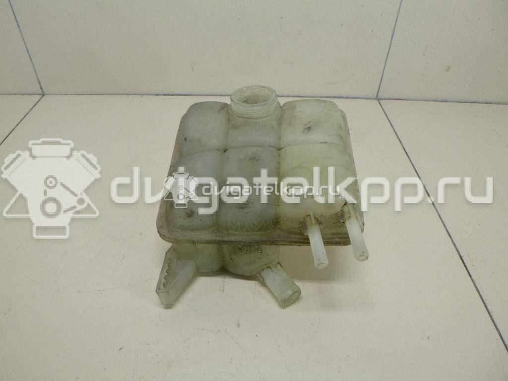 Фото Бачок расширительный  3M5H8K218AJ для Ford Focus / Kuga / C-Max {forloop.counter}}