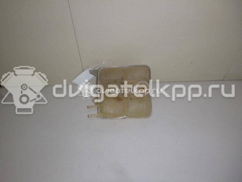 Фото Бачок расширительный  3M5H8K218AJ для Ford Focus / Kuga / C-Max {forloop.counter}}